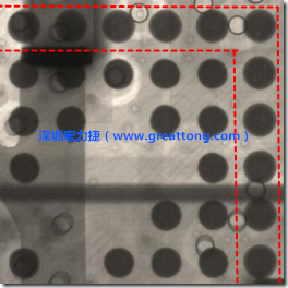 BGA錫球尺寸小于0.4mm，采用降低BGA內(nèi)圍襲球的錫膏量所得到X-Ray，稍微留意一下可以發(fā)現(xiàn)最外圈的錫量(圓的直徑)比其他內(nèi)圍的錫球上的錫量來得多一點點。也就是外圈的黑色圓形直徑比內(nèi)圈的圓形來得大一點點。